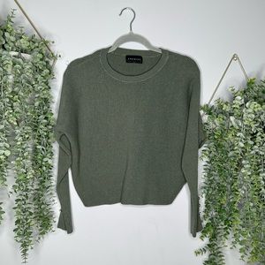Green Sweater size L